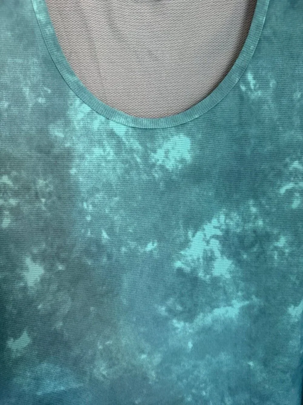 lululemon athletica excellent preowned
